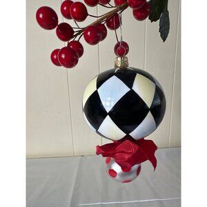 MacKenzie-Childs Harlequin Peppermint Double Drop Courtly Check Glass Or…